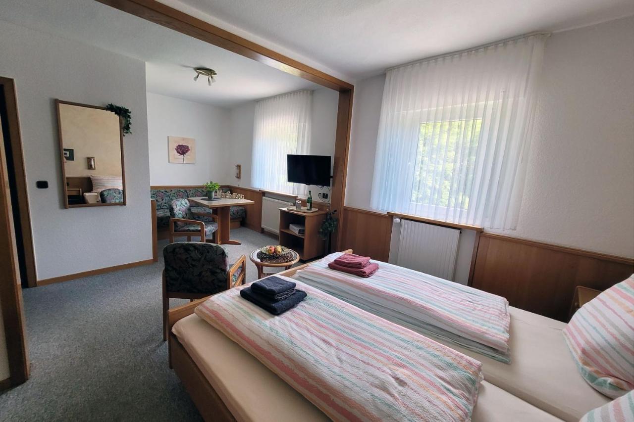 Haus Hesseberg Hotell Medebach Eksteriør bilde